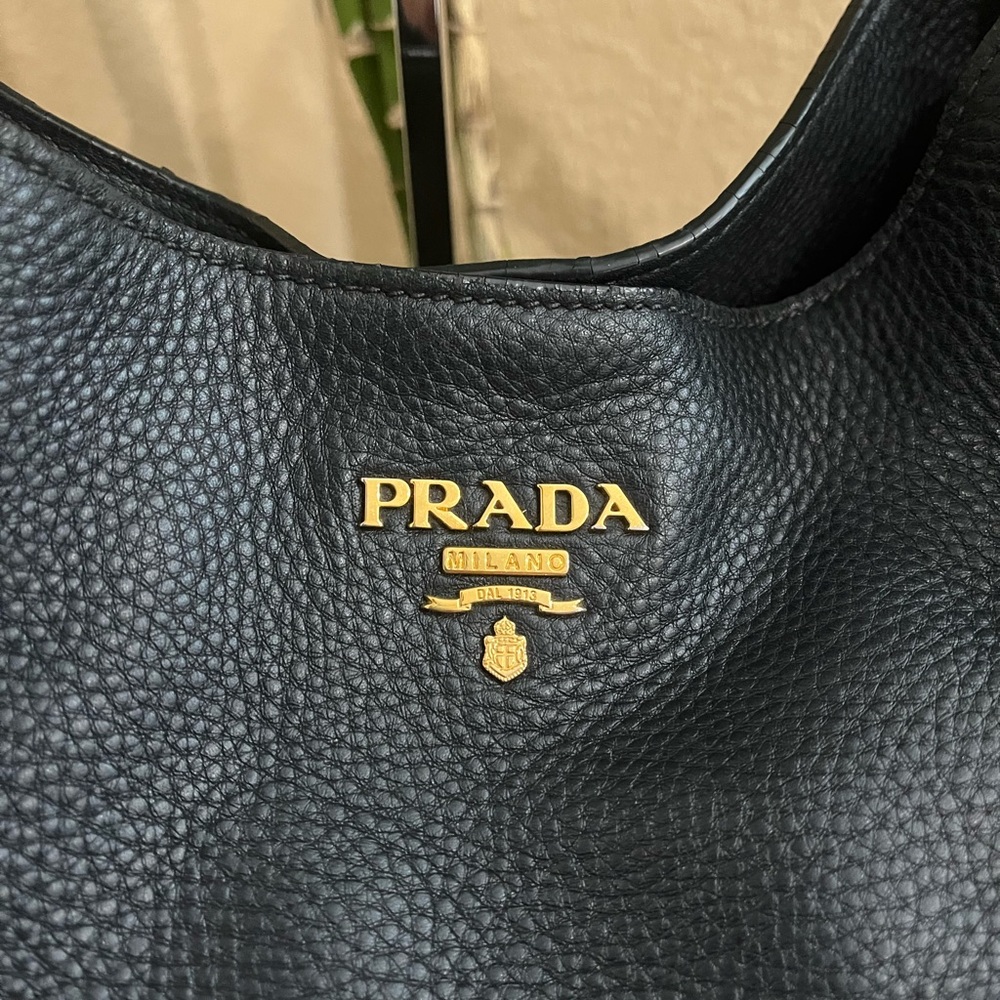 PRADA VITELLO DAINO LEATHER SHOULDER BAG - Picture 3 of 16